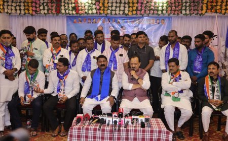 महाराष्ट्र रिपब्लिकन पार्टीने अजित पवार यांना पाठिंबा जाहीर केला